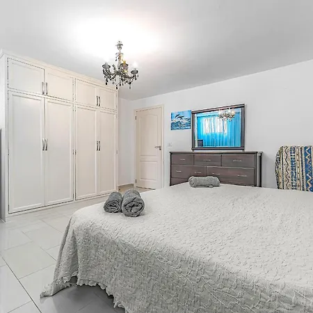 Two Bedroom In Bella Vista Lägenhet Costa Adeje (Tenerife)