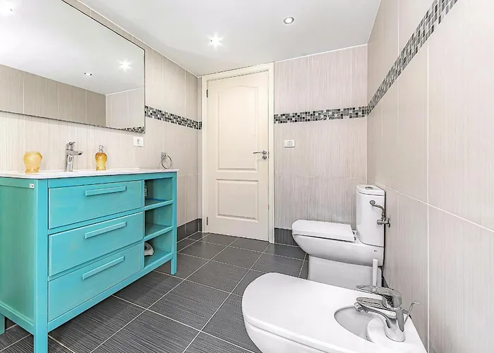 Two Bedroom In Bella Vista *