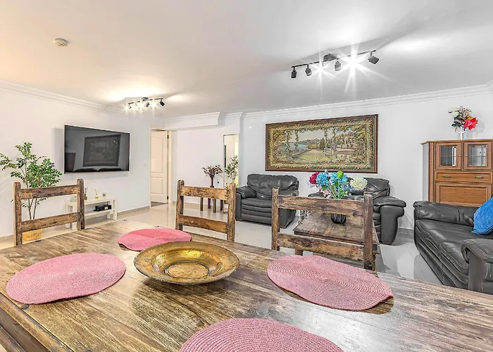 Apartamento Two Bedroom In Bella Vista Costa Adeje (Tenerife)